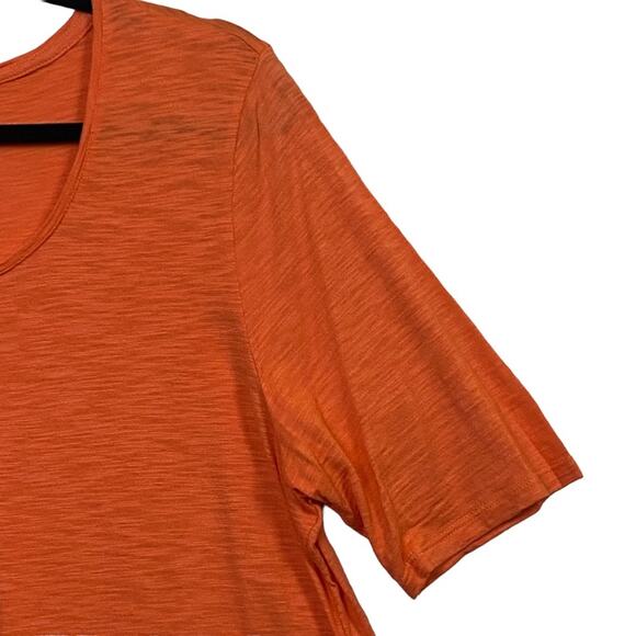 Chico's Ultimate Tee Orange Scoop Neck Hi-Lo Top Size Large - Picture 2 of 5